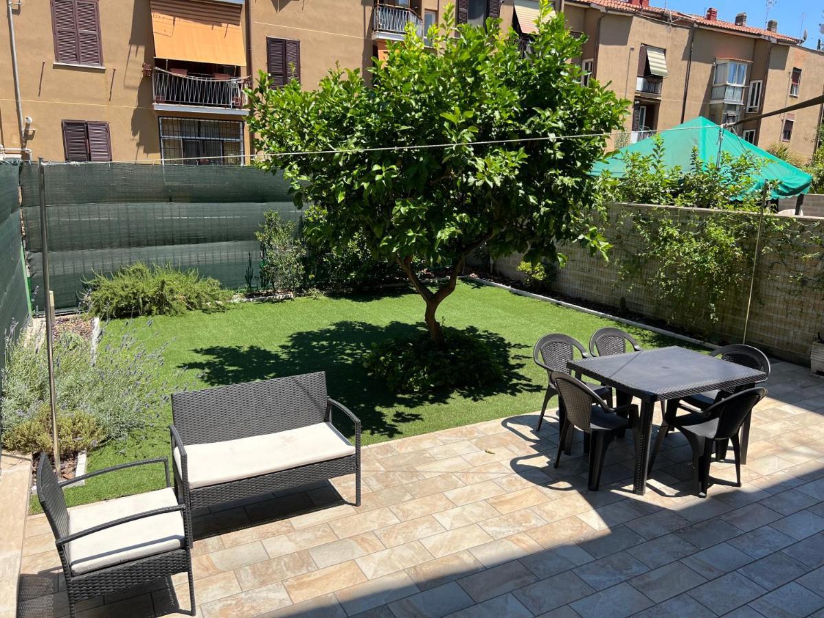 Casa Paestum. Your Wonderful Garden In Rom Exteriör bild