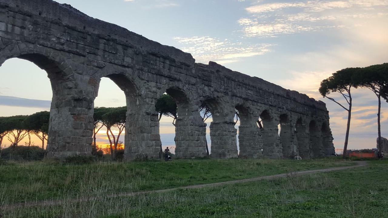 Casa Paestum. Your Wonderful Garden In Rom Exteriör bild